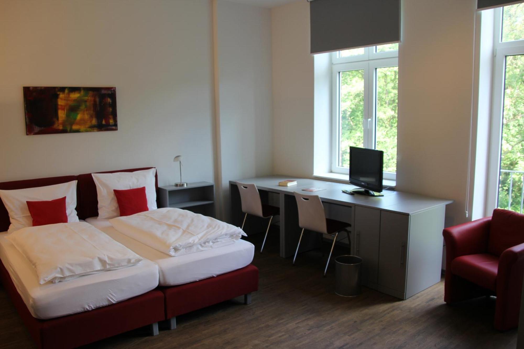 Haus Overbach Jülich Стая снимка
